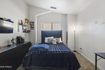 8409 Pinchot Ave, Phoenix, AZ 85037