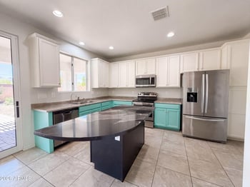 841 E Gary Ln, Phoenix, AZ 85042