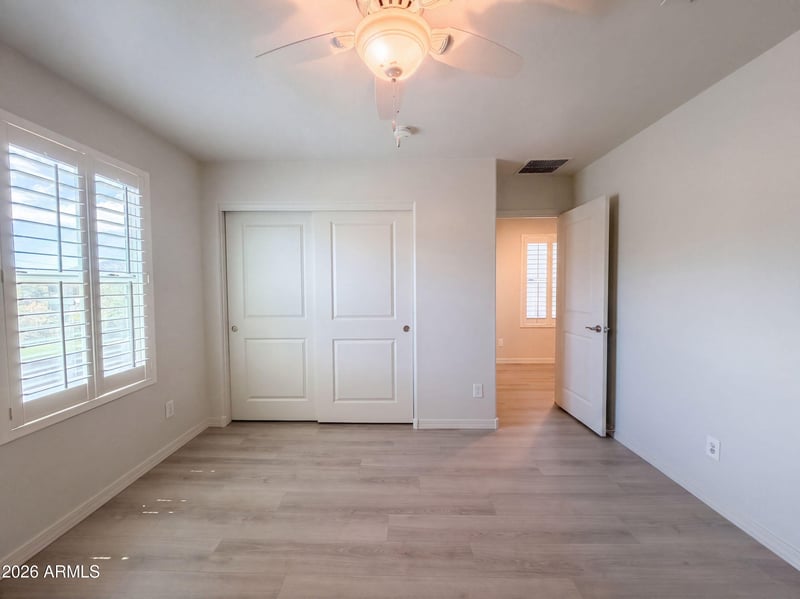 841 E Gary Ln, Phoenix, AZ 85042