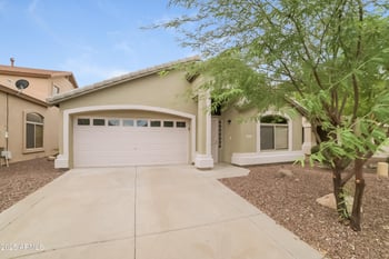 8410 49th Ln, Laveen, AZ 85339