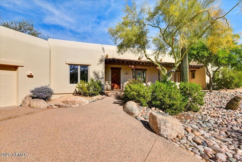 8410 De La O Rd, Scottsdale, AZ 85255