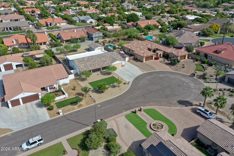 8410 Sands Ct, Peoria, AZ 85383