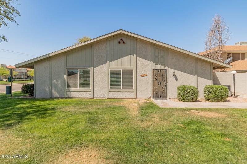 8412 Roosevelt St, Scottsdale, AZ 85257