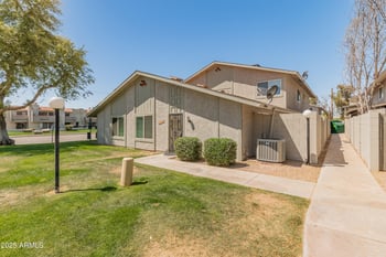 8412 Roosevelt St, Scottsdale, AZ 85257