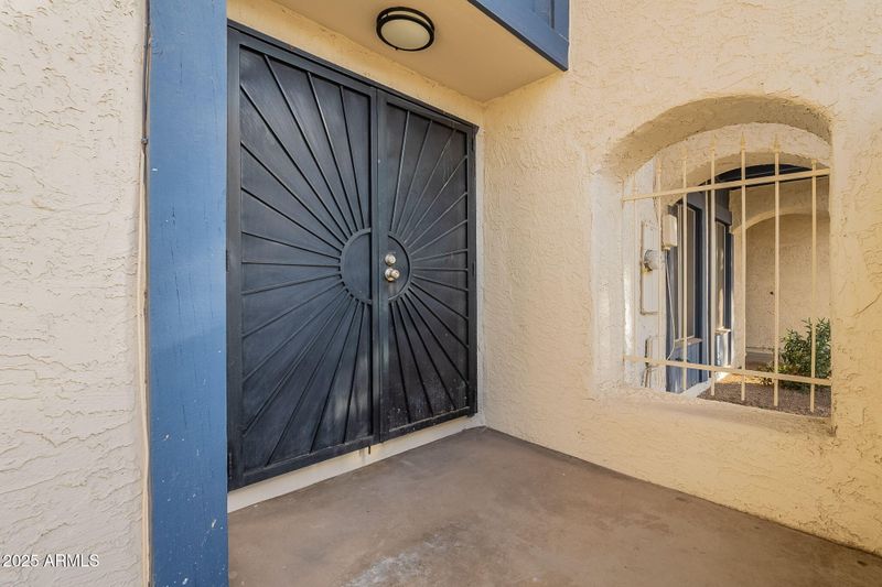 8413 N 55th Ave, Glendale, AZ 85302