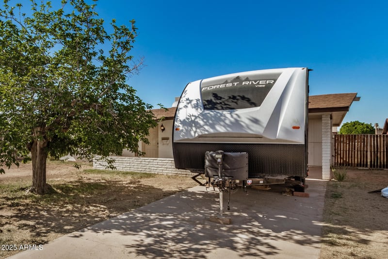 8414 Monterosa St, Phoenix, AZ 85037