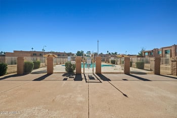 8414 32nd Ave, Phoenix, AZ 85051