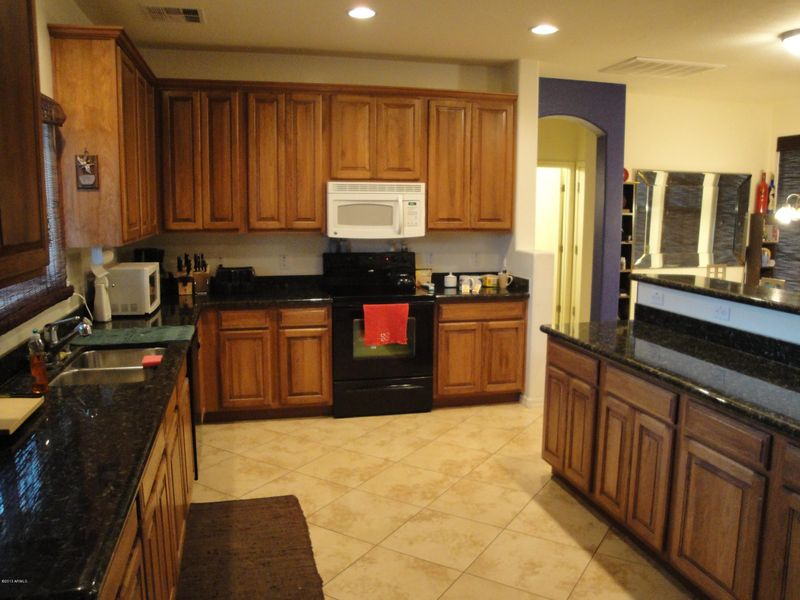8415 S 1st St, Phoenix, AZ 85042