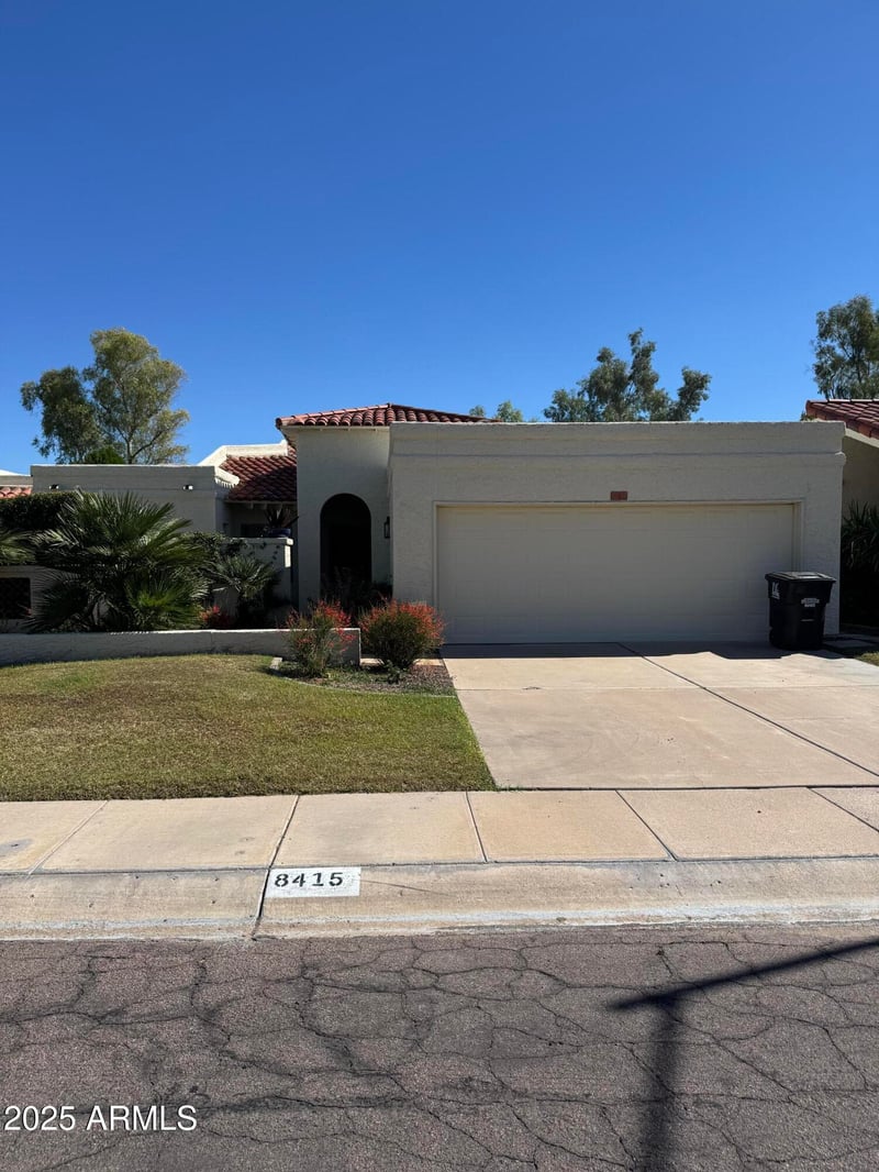 8415 San Marino Dr, Scottsdale, AZ 85258