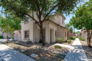 8415 Vernon Ave, Phoenix, AZ 85037