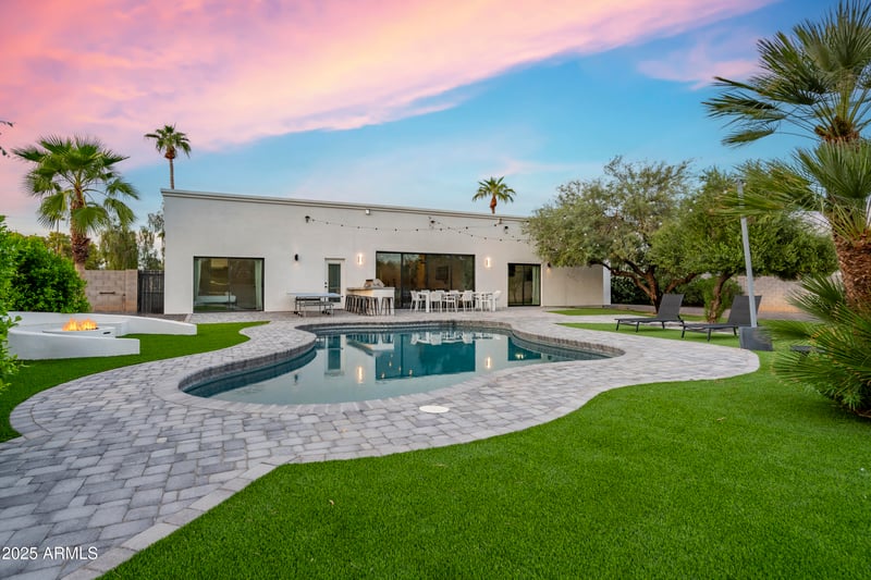 8417 Cactus Rd, Scottsdale, AZ 85260