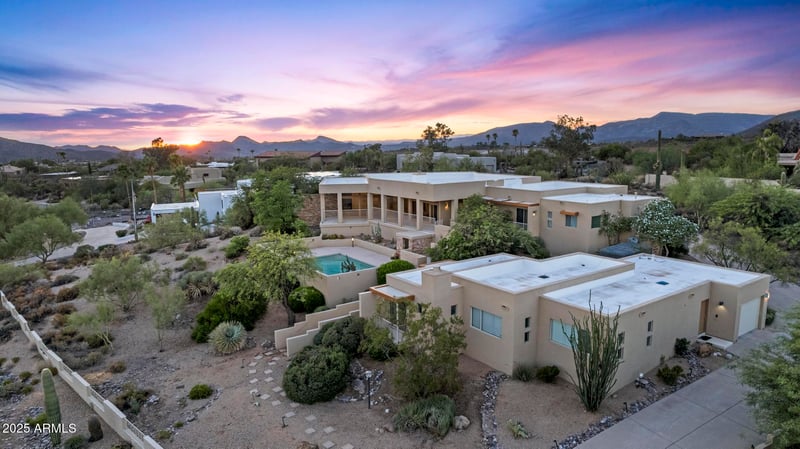 8418 Dog Leg Dr, Carefree, AZ 85377