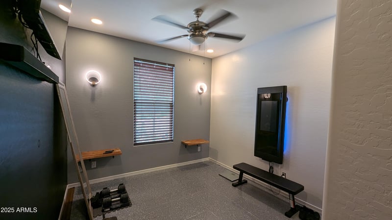 8419 40th Dr, Laveen, AZ 85339