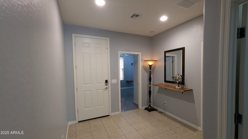 8419 40th Dr, Laveen, AZ 85339
