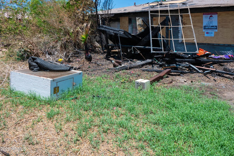 842 E Roberts Rd #-, Phoenix, AZ 85022