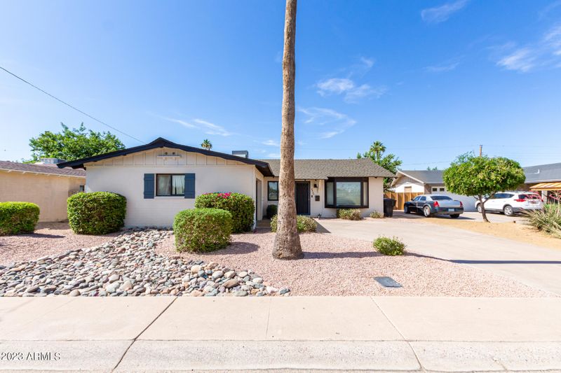 8420 E Valley View Rd, Scottsdale, AZ 85250