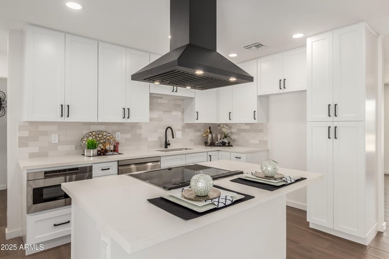 8420 Plaza Ave, Scottsdale, AZ 85250