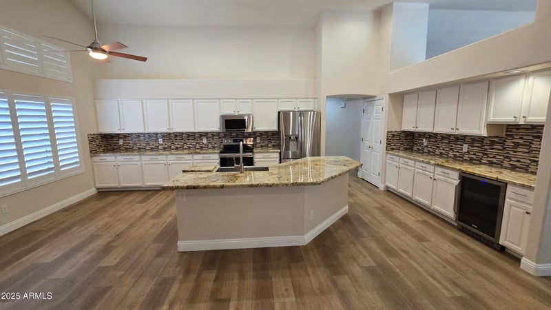 8421 W Melinda Ln, Peoria, AZ 85382