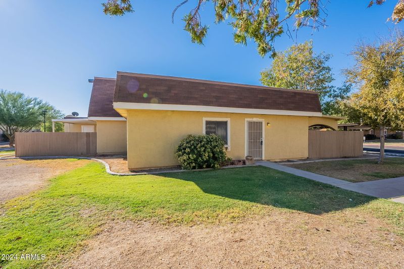 8423 N 34th Ave, Phoenix, AZ 85051