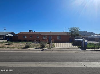 8425 6th Ave, Phoenix, AZ 85041