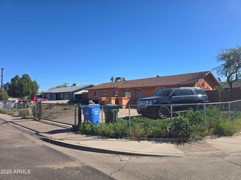 8425 6th Ave, Phoenix, AZ 85041