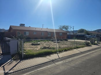 8425 6th Ave, Phoenix, AZ 85041