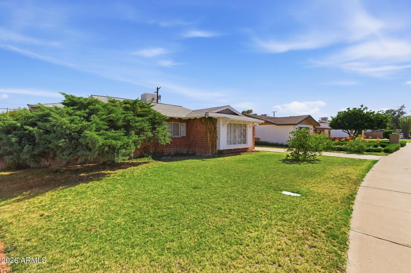8425 Rancho Vista Dr, Scottsdale, AZ 85251