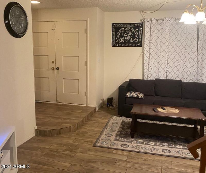 8425 N 33rd Ave, Phoenix, AZ 85051