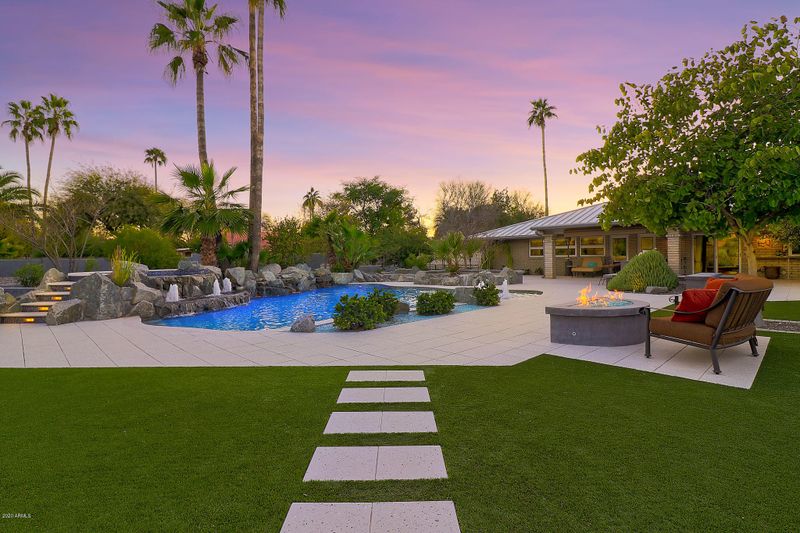 8425 N 73rd Pl, Scottsdale, AZ 85258