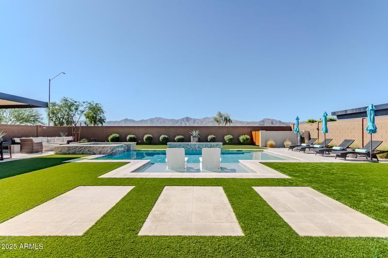 8426 186th Ln, Waddell, AZ 85355