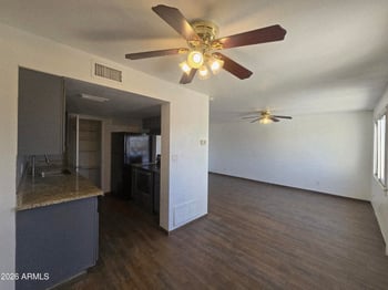 8426 34th Dr, Phoenix, AZ 85051