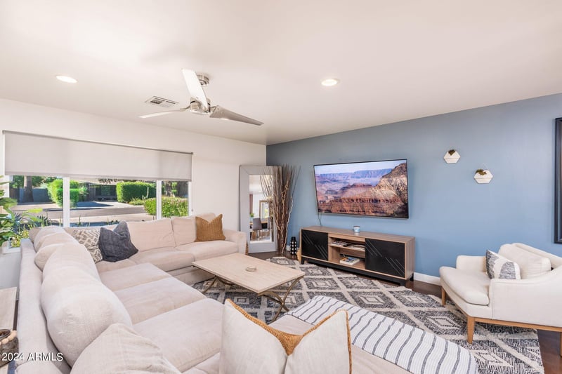 8426 Bonita Dr, Scottsdale, AZ 85250