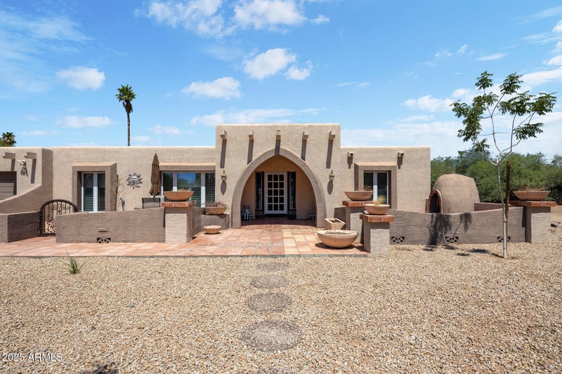 8426 Paradise Dr, Scottsdale, AZ 85260