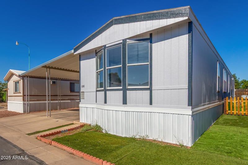 8427 Glendale Ave #108, Glendale, AZ 85305