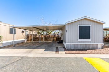 8427 Glendale Ave #15, Glendale, AZ 85305