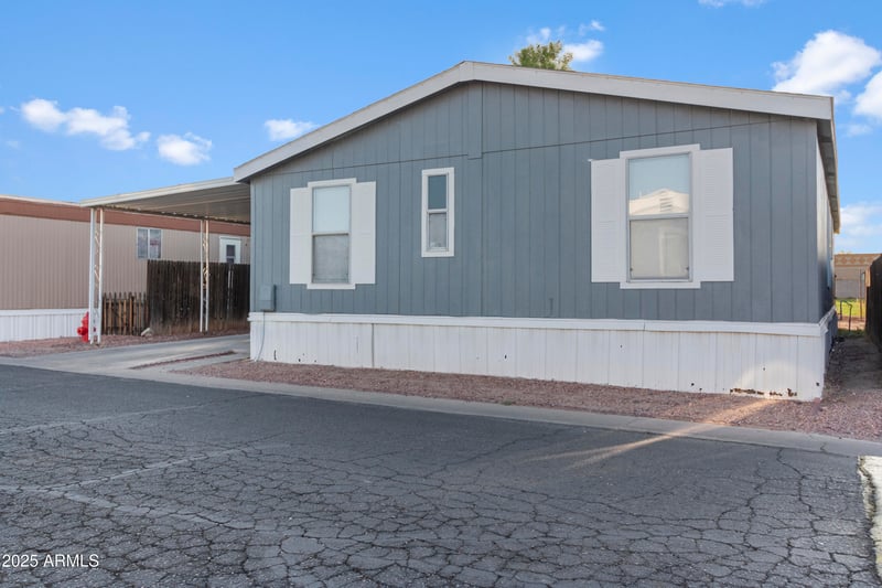 8427 Glendale Ave #210, Glendale, AZ 85305