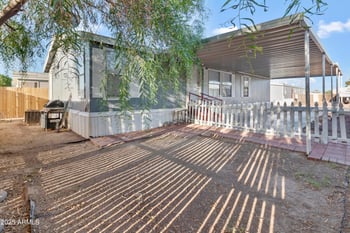 8427 Glendale Ave #210, Glendale, AZ 85305