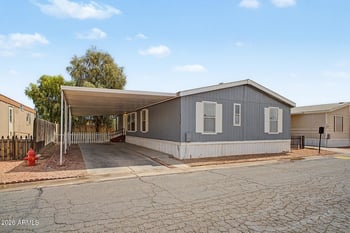 8427 Glendale Ave #210, Glendale, AZ 85305