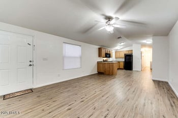 8427 Glendale Ave #88, Glendale, AZ 85305