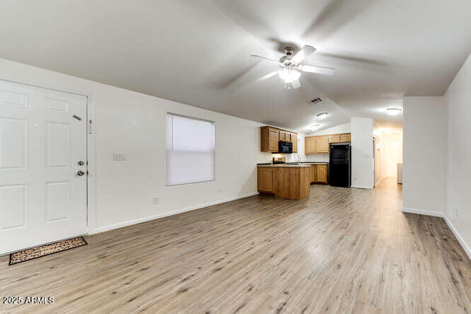 8427 Glendale Ave #88, Glendale, AZ 85305