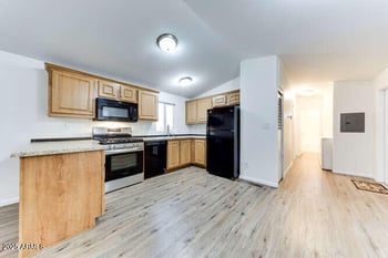 8427 Glendale Ave #88, Glendale, AZ 85305