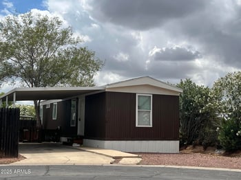 8427 Glendale Ave #99, Glendale, AZ 85305