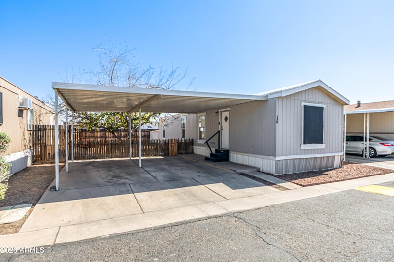 8427 Glendale Ave #15, Glendale, AZ 85305