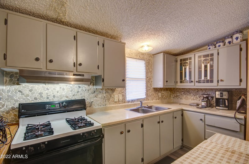 8427 W Glendale Ave #151, Glendale, AZ 85305