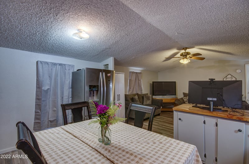 8427 W Glendale Ave #151, Glendale, AZ 85305