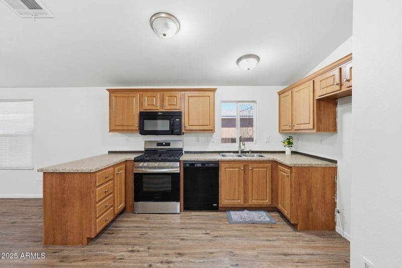 8427 W Glendale Ave #88, Glendale, AZ 85305