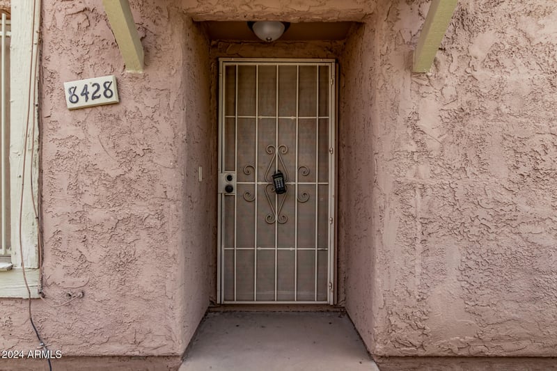 8428 33rd Dr, Phoenix, AZ 85051