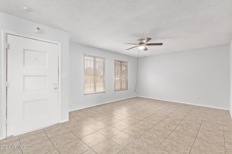 8428 33rd Dr, Phoenix, AZ 85051