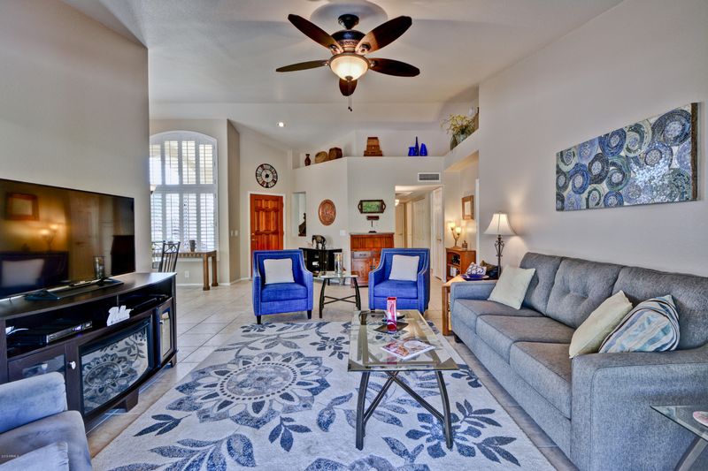 8428 W Utopia Rd, Peoria, AZ 85382