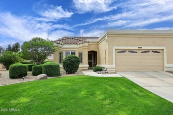 8429 Oraibi Dr, Peoria, AZ 85382